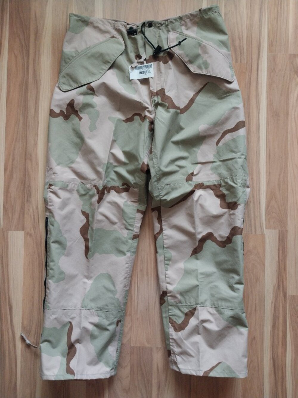 US Military NWT 3-Color Desert Gore-Tex Cold Weather Trousers Sz Medium Regular